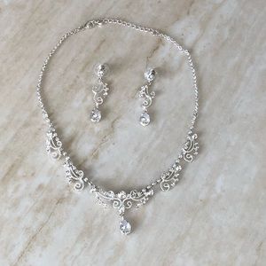 🆕Elegant wedding Set.